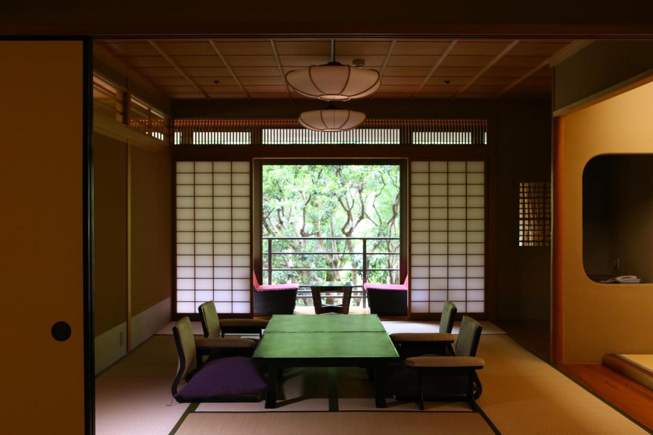Oku Yugawara Sansuirou Hotel Kültér fotó